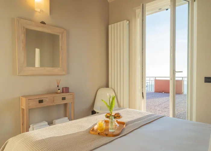 Sunset Terrace Loft - View On By Rent Apartament Brunate