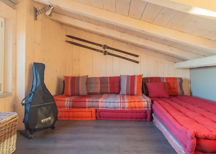 Sunset Terrace Loft - View On By Rent *