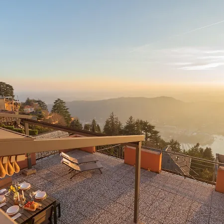 Lägenhet Sunset Terrace Loft View By Rent Brunate