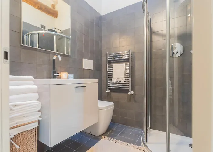 Sunset Terrace Loft - View On By Rent * ブルナーテ