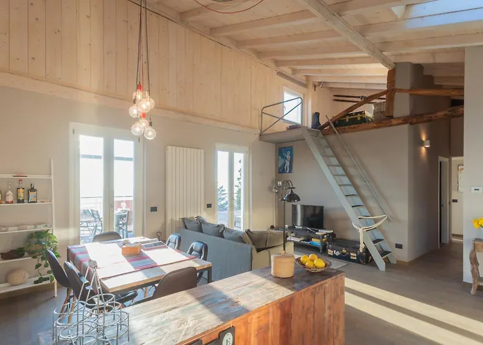 アパート Sunset Terrace Loft - View On By Rent