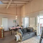 شقة Sunset Terrace Loft - View On By Rent بروناتي