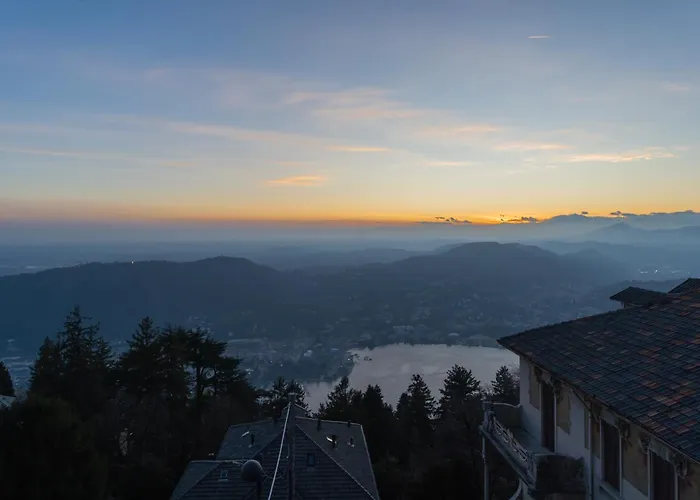 Lejlighed Sunset Terrace Loft - View On By Rent Brunate